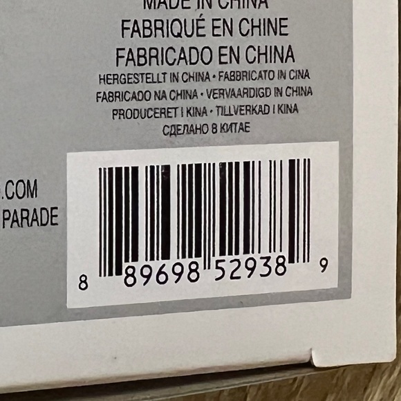 NIB Lewis Capaldi Funko - Picture 6 of 6